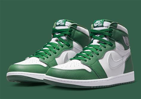 nike jordan groen sale|jordan 1 gorge green jersey.